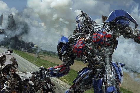 This is where the transformers movies started to depend a bit too much on human historical events and the secret transformer involvement in such moments. We're about to get the Transformers movie universe no one ...