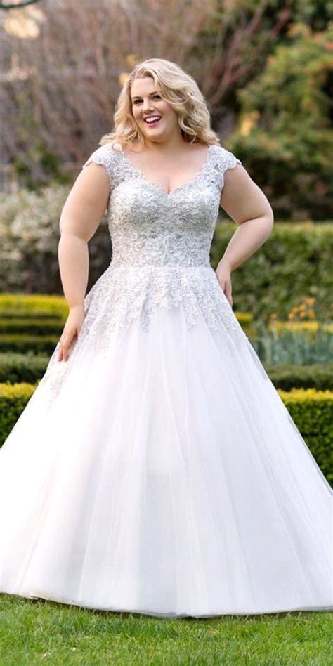 There are all kinds of bridal dresses, which are designed for all tastes and dimensions and in the same time you will obtain a gorgeous, final. Pin on Wedding Dresses