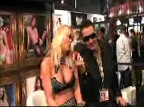 Live tv stream of hbo broadcasting from usa. HBO tv show "Cathouse" Adult Star Sunset Thomas 2009 ...