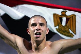 اهداف منتخب مصر ومشوارها في غانا 2008. لاعبو منتخب مصر يبنون مسجدا في كوماسي الغانية