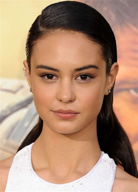 Promotional art with courtney eaton. Gods Of Egypt 2016 Zaya