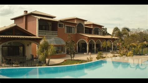 Imagine meeting miguel angel felix gallardo as part of the medellin cartel. Onscreen Houses: Narcos Mexico| Grand Estates {Part 1 ...