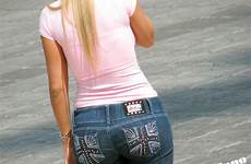 butts candid jeans bubble tight perfect milf vpl blonde street butt ass big girls sexy voyeur her spandex skirt booty
