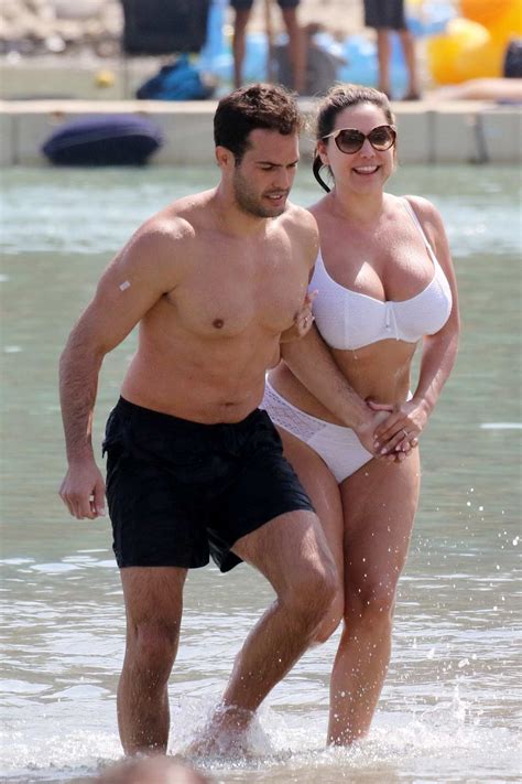 Feb 16, 2021 · kelly brook marked valentine's day on sunday by sharing a sizzling picture of herself and longtime boyfriend jeremy parisi posing in bed without any clothes. Kelly Brook rocks a white bikini at the beach while on ...