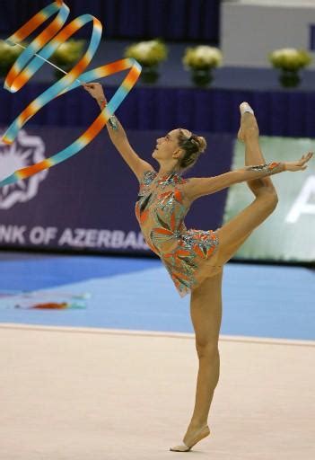 Elemento caratterizzante la gr è la componente musicale, sempre presente nella preparazione delle ginnaste e nelle routine di gara. GINNASTICA RITMICA: GRANDE PRESTAZIONE DELLE GINNASTE ...