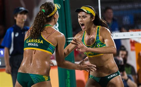 História da vôlei de praia, regras, federação, quadra, esporte olímpico e o vôlei de praia nas olimpíadas. Volei de Praia Feminino: Brasil x EUA - Medalha de Bronze ...