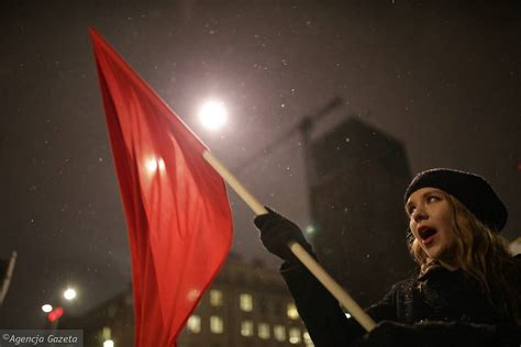 Poniedziałek, 21 września 2020 (18:22). Maja Staśko czyta Judith Butler i ' Revolutionary Feminism ...