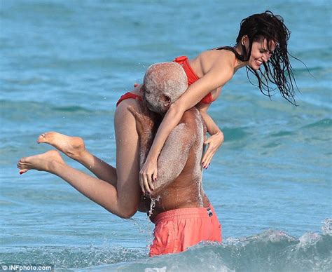 Lily allen, 35, revealed to fans on wednesday that she's missing her doting husband david harbour lily allen tells fans she's missing her husband david harbour as the pair spend time apart while he last year lily and david tied the knot at a kitschy wedding with an elvis impersonator as the officiant. Russell Simmons shows off his crazy yoga moves as he bends ...