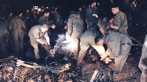 כנסו וקראו על כל הנושאים שהכי מעניינים אתכם. "יש שבעים ומשהו גופות. תחפשו אותן". 23 שנה לאסון המסוקים