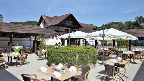 The austrian city braunau am inn lies on the opposite side of the river from simbach. Welcome - Simbach-Mühle | Restaurant Simbach-Muhle Alstin