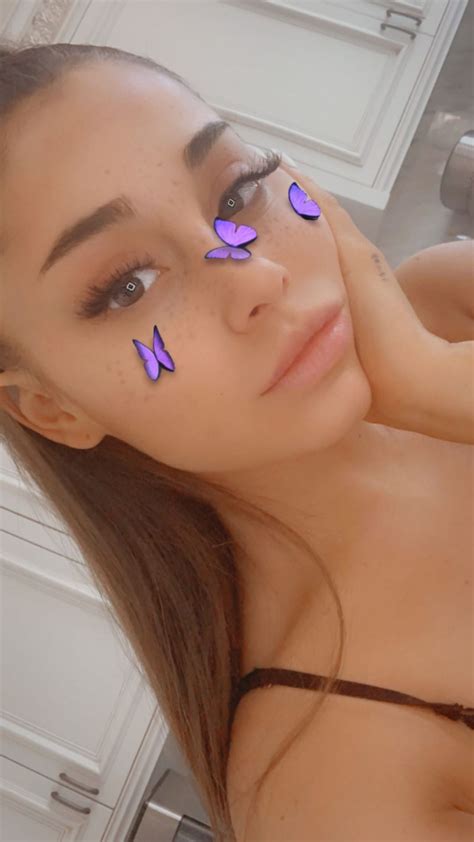 Ariana grande‏подлинная учетная запись @arianagrande 29 окт. Ariana Grande - Social Media 04/05/2020 • CelebMafia