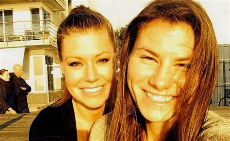 Add a bio, trivia, and more. Switzerland Soccer Player Ramona Bachmann Uses The Women's ...