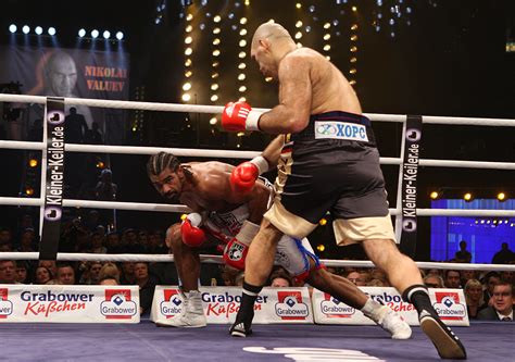 David haye was knocked down three times in his final fight against tony bellew. Anorak News | David Haye Beats Nikolai Valuev In Pictures ...