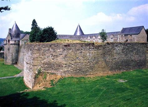 In the rustic yet charming. Château de Pontivy, XVe, XVIe siècle - Adresses, horaires ...