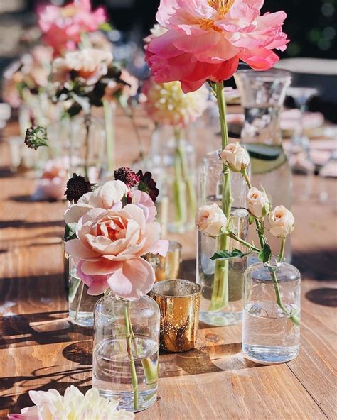 Maybe you would like to learn more about one of these? 35 Lovely Bud Vase Centerpiece Decor Ideas For Your Dining ...