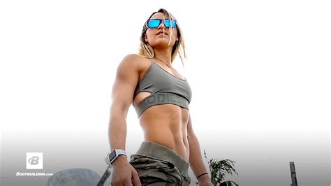 Ihr neuer, frischer look kam auch bei ihren fans gut an. Fail and Grow | Sarah Harrison, Obstacle Course Athlete ...