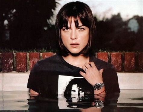 She played a number of small roles in films and on television before obtaining recognition for her leading role in the film brown's requiem (1998). Selma Blair | Selma blair, Selma