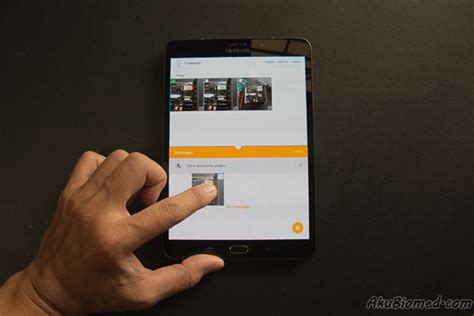 Seorang blogger yang pantas menaip menjadikan ianya satu kelebihan untuk menyiapkan sesuatu artikel dengan cepat. Samsung Galaxy Tab S2 baharu teman yang luar biasa