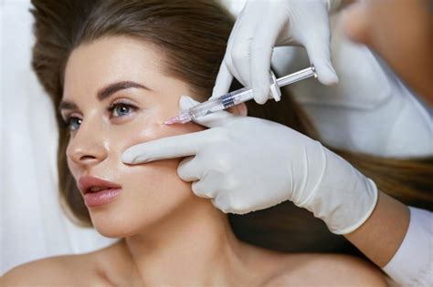 Moderna vaccine here's a wrinkle. COVID-19 Vaccine Side Effects: How Will It Affect Dermal ...