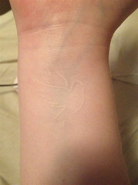 White ink tattoos require some extra care and planning, so read closely and see if you're prepared for the risks and rewards associated with them! My white ink tattoo I had done back in November as a pre ...