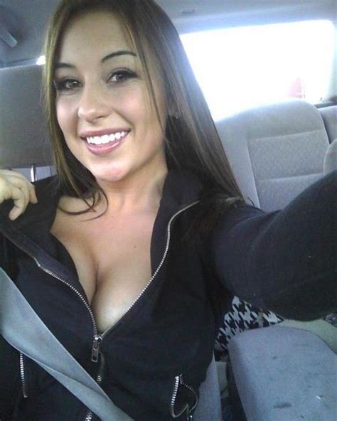Dogfart network , kimberly gates. Average Girl Selfie