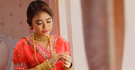 Kumpulan falsafah bugis / kumpulan falsafah bugis sarat nilai luhur 6 falsafah hidup masyarakat bugis yang bisa ditiru kumpulan suku bugis bone sulawesi selatan indonesia. Kumpulan Falsafah Bugis / Kumpulan Falsafah Bugis - *bugis ...