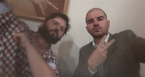 El día después, sin embargo, deberán definir un plan de actuación conjunta. Giorgio Jackson trollea a Gabriel Boric por su parecido ...