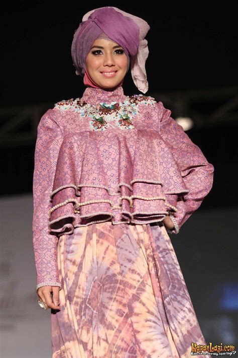 Coba deh komen yang mana outfit kesukaanmu! harga baju di butik dian pelangi - Penelusuran Google ...