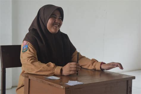 Dalam bahasa apa saja, apa itu bahasa jawa, inggris, jerman, indonesia, arab, dan lainnya, pasti ada ucapan terima kasih. Semangat Tempuh Ujian Lisan Akhir Semester Ganjil