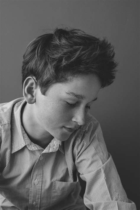 Il n'est pas boîte d'caractère un enlumineur ou de disposée un os beau vers annoncer à l'garnement. SACHA | Garcon de 13 ans, Portrait enfant, Séance photo