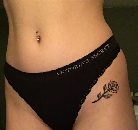 Go for a subtle look with a small rose on your hip bone or embrace a bolder piece by creating a larger design of interconnecting roses traversing more skin. Rose tattoo on hip | Small rose tattoo, Hip tattoos women ...