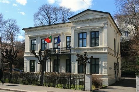 The embassypage for portugal's embassy in new delhi has updated and verified contact details for the mission, including address, telephone number, fax number and email addresses. Embassy in frankfurt russian - Nude gallery