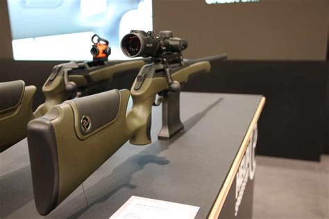 El nuevo merkel helix speedster, construido con un nuevo y revolucionario material sintético , se lanza en una nueva dirección como un rifle de caza. IWA 2018: Highlights für die Jagd - Frankonia Blog