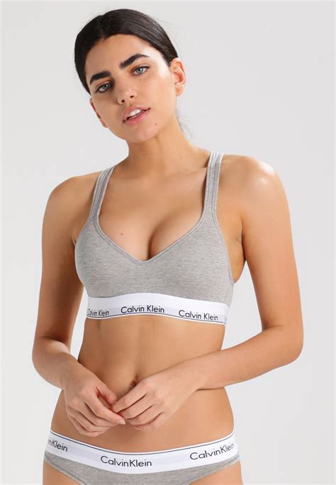 With the classic style and amazing looks, they have something for everyone. Calvin Klein Underwear MODERN LIFT BRALETTE - Bustier ...