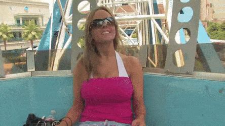 Trending newest best videos length. Ferris Wheel Flashing - Social NSFW