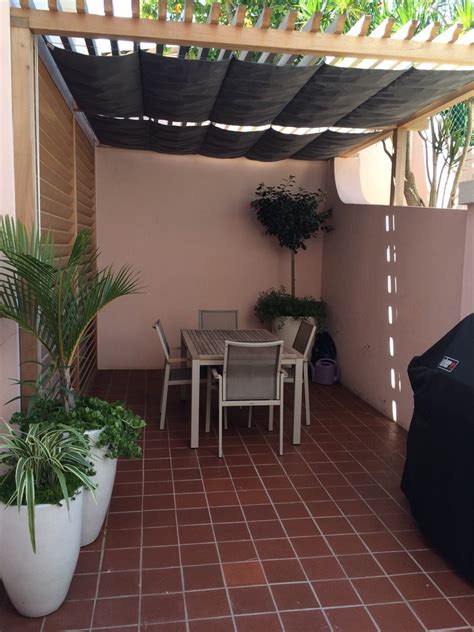 If you live in the los angeles area, the perfect canopy or party tent is a short drive away at the canopies and tarps warehouse. Infinity Canopy in Bermuda featured in the Flat position ...