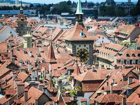 เที่ยวลูเซิร์น lucerne สะพานไม้ชาเปล chapel bride เป็นสะพานไม้เก่าแก่ที่สุดในโลกกก และเป็นสัญลักษณ์ของเมืองลูเซิร์นค่า โดยตัวสะพานได้ทอดข้ามแม่น้ำ. กรุงเบิร์น เมืองหลวงมรดกโลกแห่งสวิตเซอร์แลนด์ ทัวร์ ...