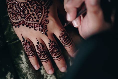 See more ideas about henna tattoo, henna, henna tattoo designs. Congratulation pengantin . Arafah West coast . Henna by ...