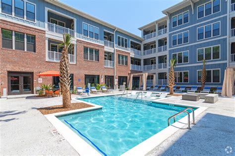 Our charming features help to make these 1, 2 and 3 bedroom apartments and townhomes the perfect place to call home. Aspire at James Island Apartments For Rent in Charleston ...