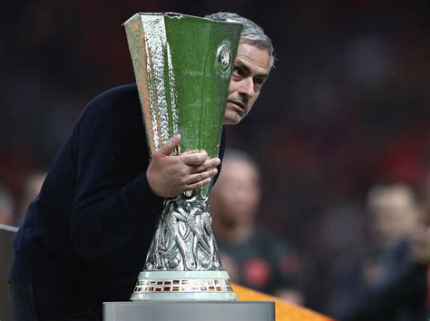 Ne manquez plus un match uefa europa league grace a notre livescore de football europe. Europa League » News » Man United widmet Pokal den ...