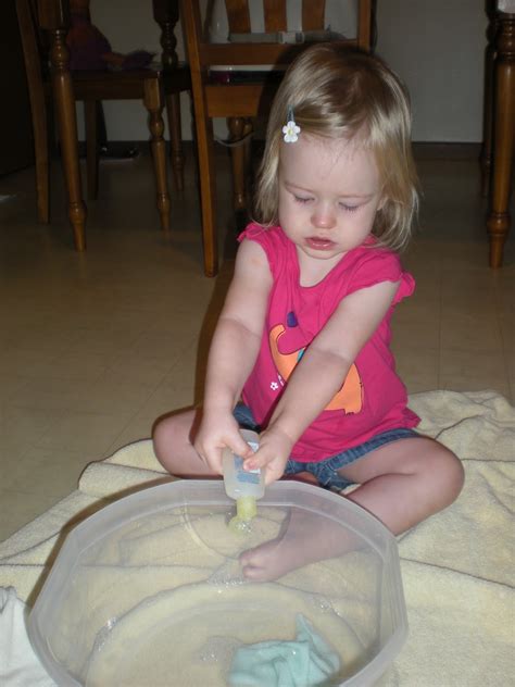 Some parents feel bathing just before what type of bath is best for a baby? Play Through the Day: Bubbly Baby Bath Time Fun