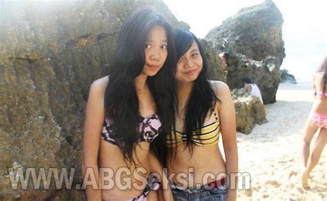 Bnran yah? nanti gak bisa lagitahu tahunya. foto abg smu pakai bikini di pantai 2 - Cerita Dewasa HoT