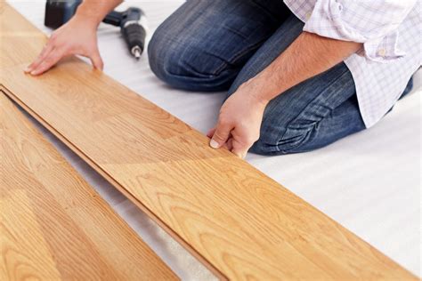 Rausfinden das neueste bilder von badezimmer teppich tedox hier, so du können finden sie die bild hier einfach. Laminat kommt neben Parkett ganz gross heraus ...