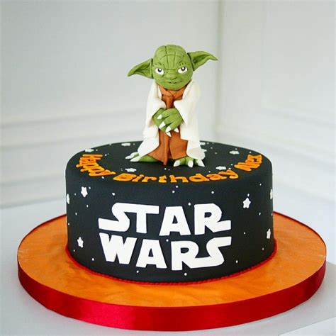 Maybe you would like to learn more about one of these? Joyeux Anniversaire Star Wars Yoda : Handmade Yoda Star ...