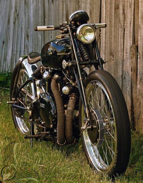 Capable of speeds up to 150 mph, the black lightning set many speed. vintage bike of the day: 1952 vincent black lightning ...