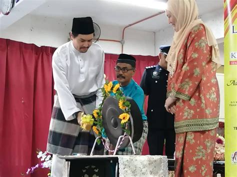 Tunku ampuan durah tuanku abdul rahman. Kelab Adat Perpatih Ditubuhkan di SMK Tunku Besar ...