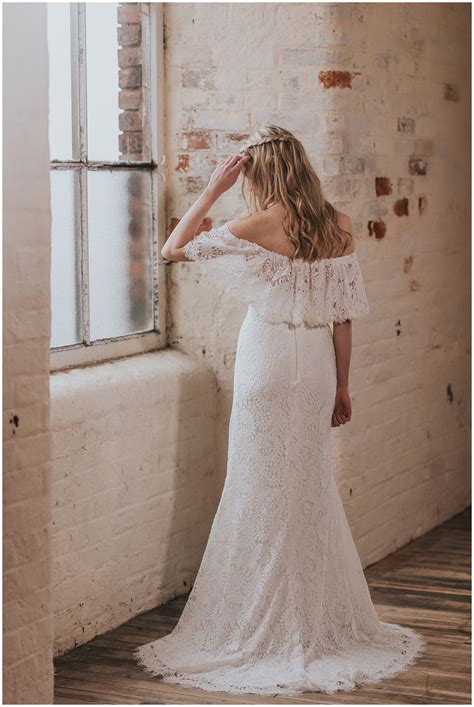 This wedding inspiration at san xavier del bac is the epitome of southwestern chic | junebug weddings. Pin on Dresses