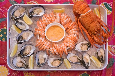 Skip the roast and serve a christmas seafood feast this year. Seafood Platter Seafood Christmas Dinner : Holiday ...