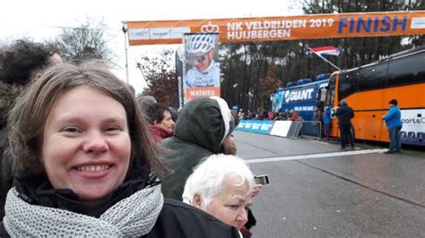 Pogacar claims stage 4 and reclaims gc lead in volta valenciana. Mathieu van der Poel maakt iedereen blij op NK veldrijden ...