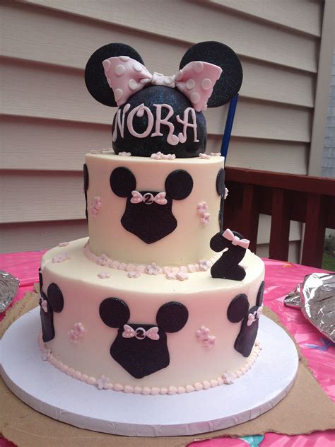 Maybe you would like to learn more about one of these? Curtesy of Coccadotts cake shop in Albany, NY for my ...